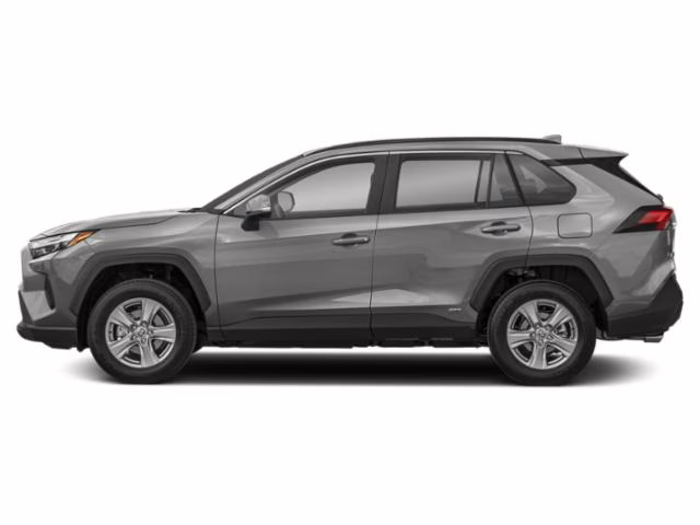 2022 Silver Toyota RAV4 XLE AWD SUV