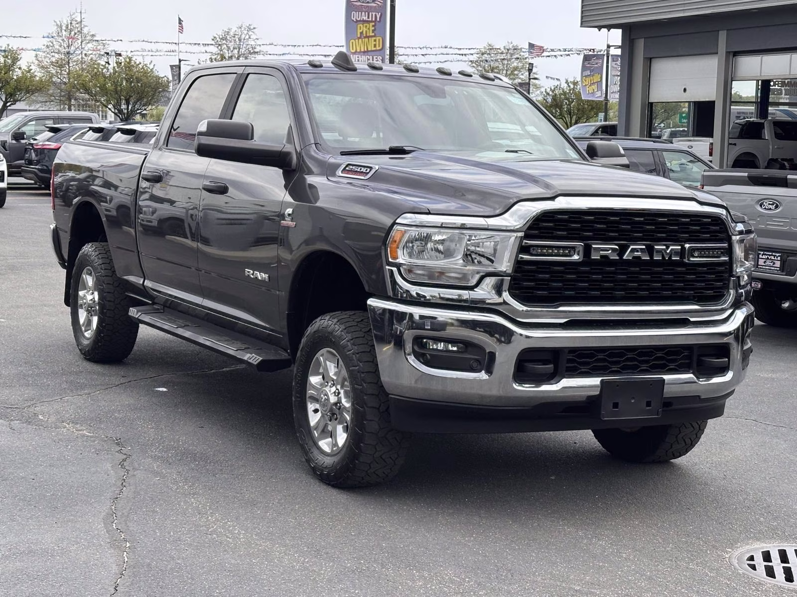 2022 Granite Crystal Metallic Clearcoat Ram 2500 Big Horn 4x4 Crew Cab 6'4 Box 4X4 Truck