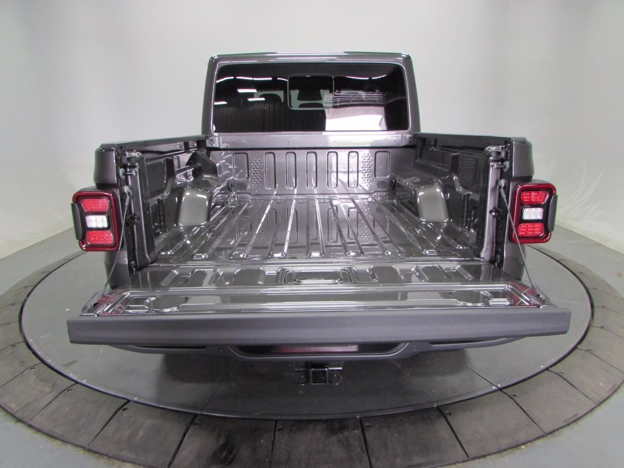 2026 Anvil Clearcoat Jeep Gladiator Mojave 4X4 Truck