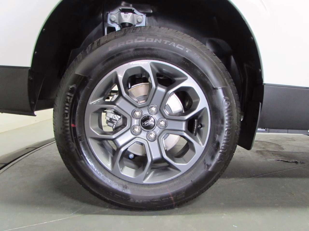 2026 Oxford White Ford Maverick XLT FWD Truck
