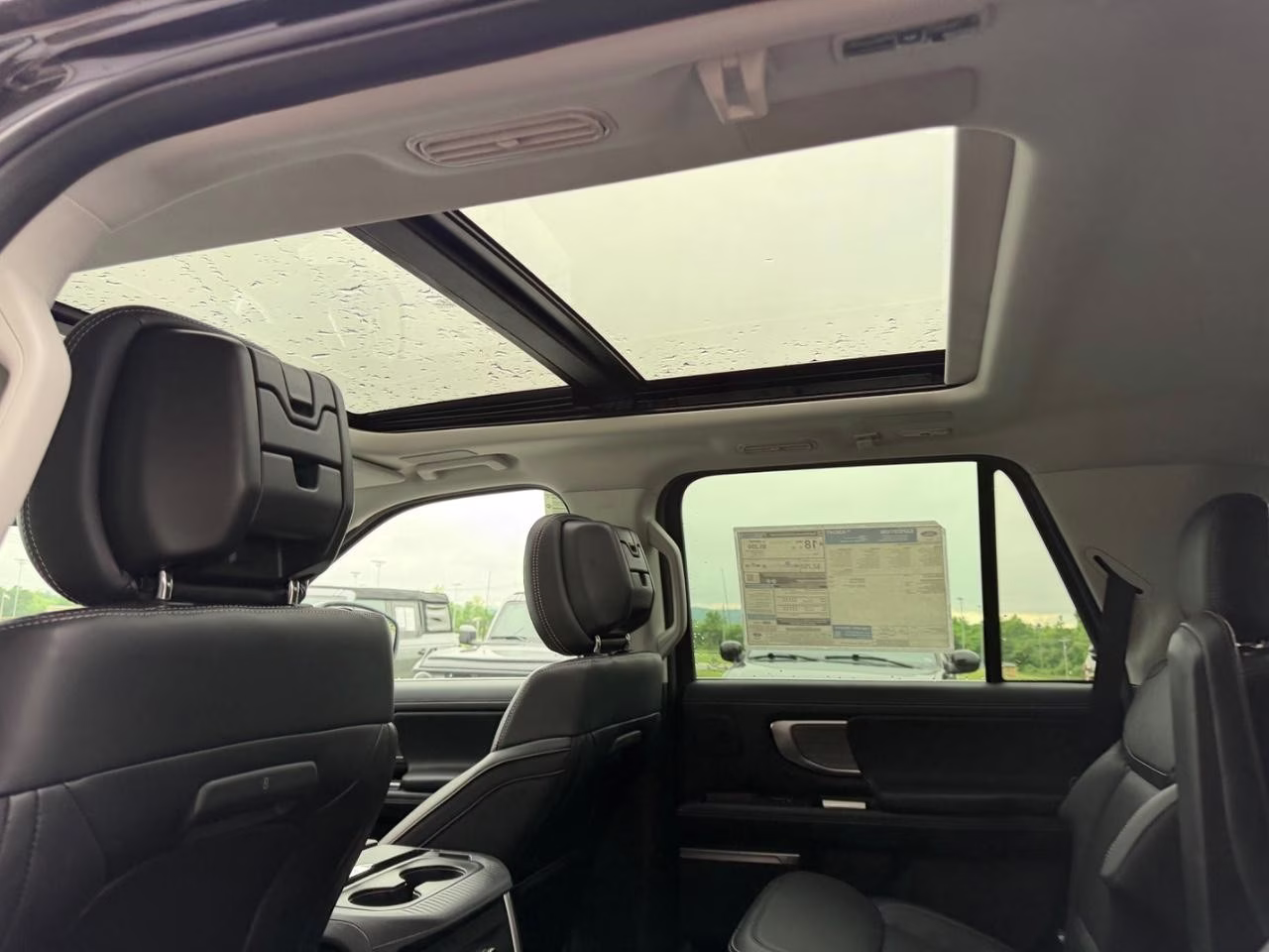 2026 Agate Black Metallic Ford Expedition Platinum 4X4 SUV