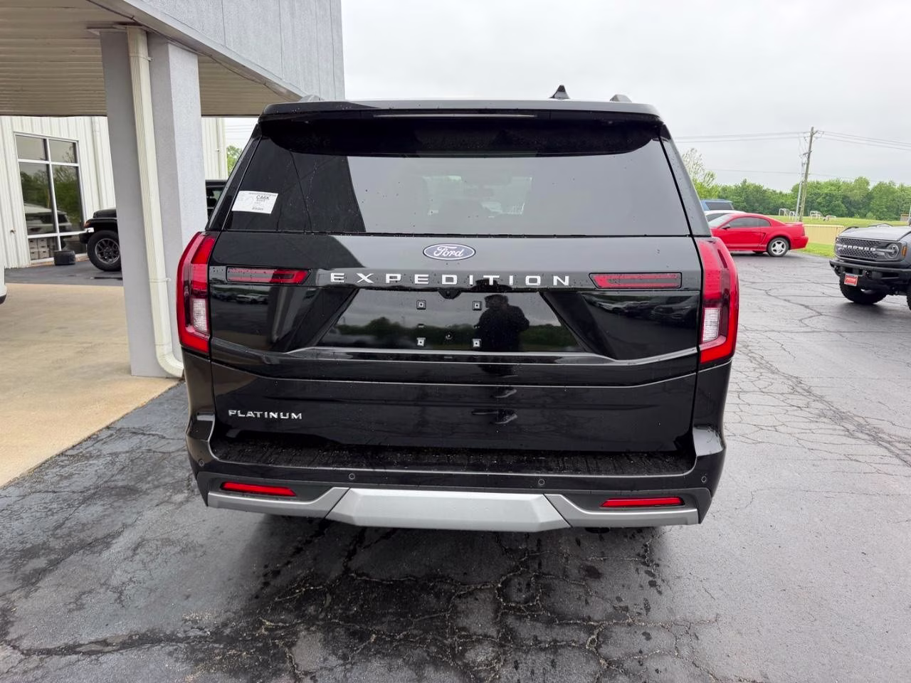 2026 Agate Black Metallic Ford Expedition Platinum 4X4 SUV