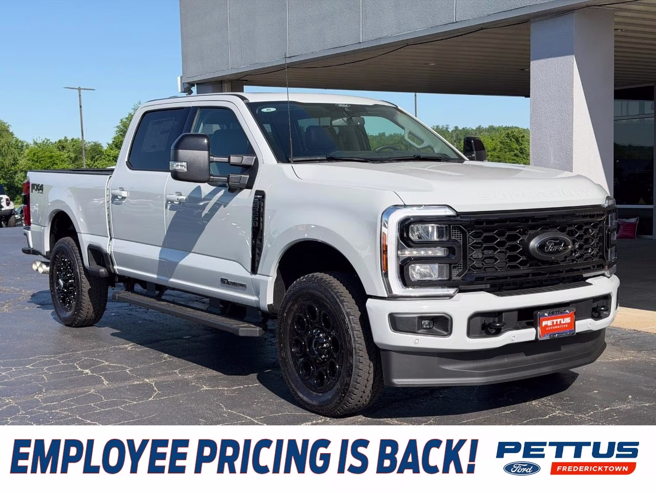2026 Avalanche Ford Super Duty F-250 SRW 4X4 Truck