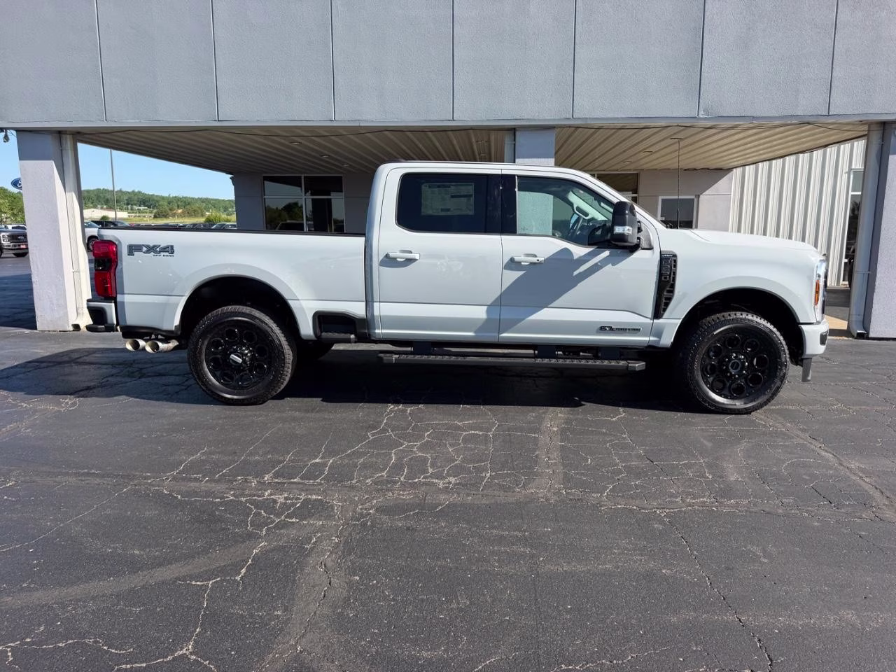 2026 Avalanche Ford Super Duty F-250 SRW 4X4 Truck