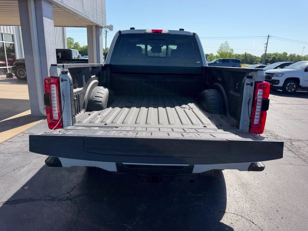 2026 Avalanche Ford Super Duty F-250 SRW 4X4 Truck