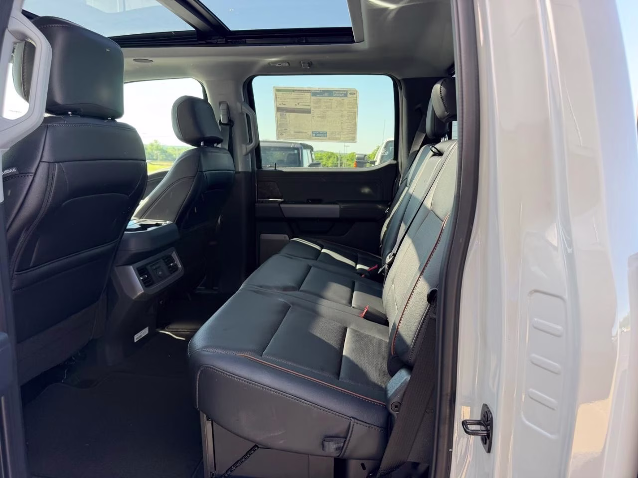 2026 Avalanche Ford Super Duty F-250 SRW 4X4 Truck