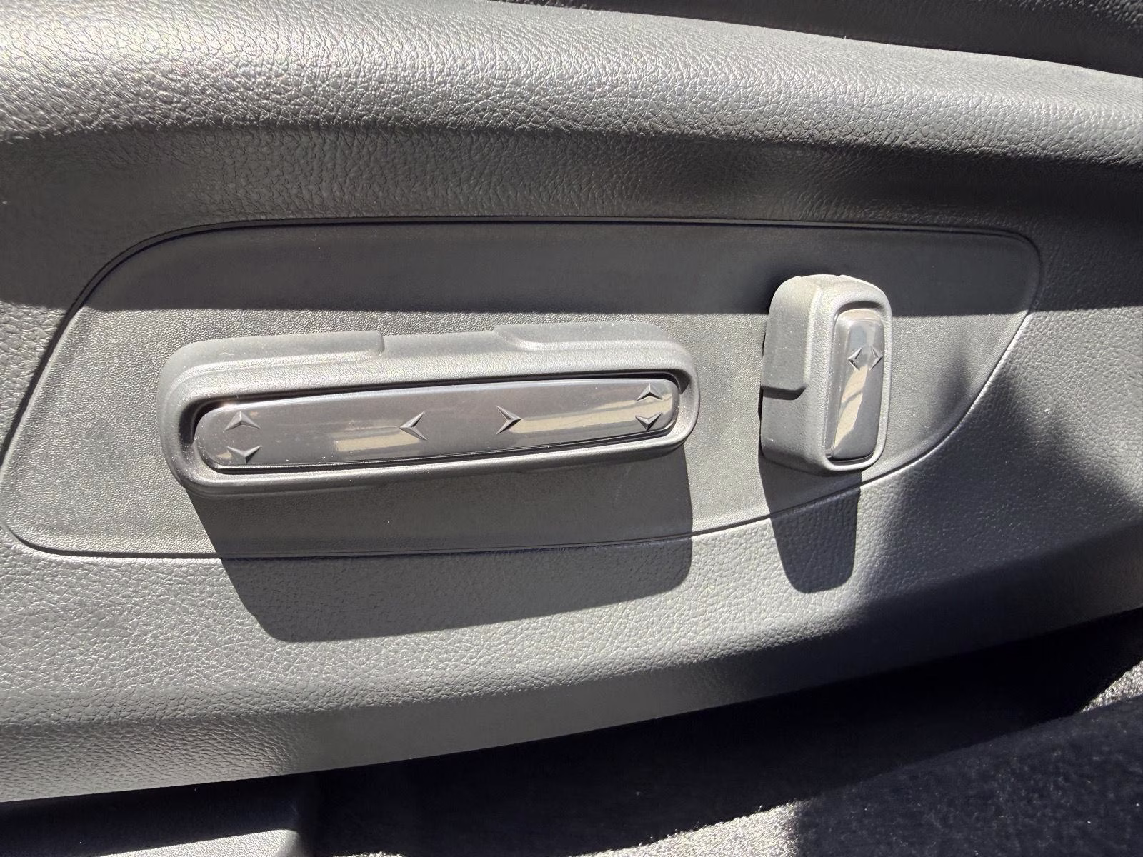 2027 Modern Steel Metallic Honda HR-V EX-L AWD SUV
