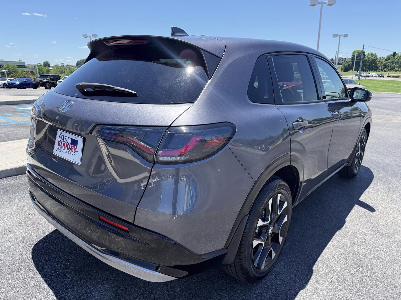2027 Modern Steel Metallic Honda HR-V EX-L AWD SUV