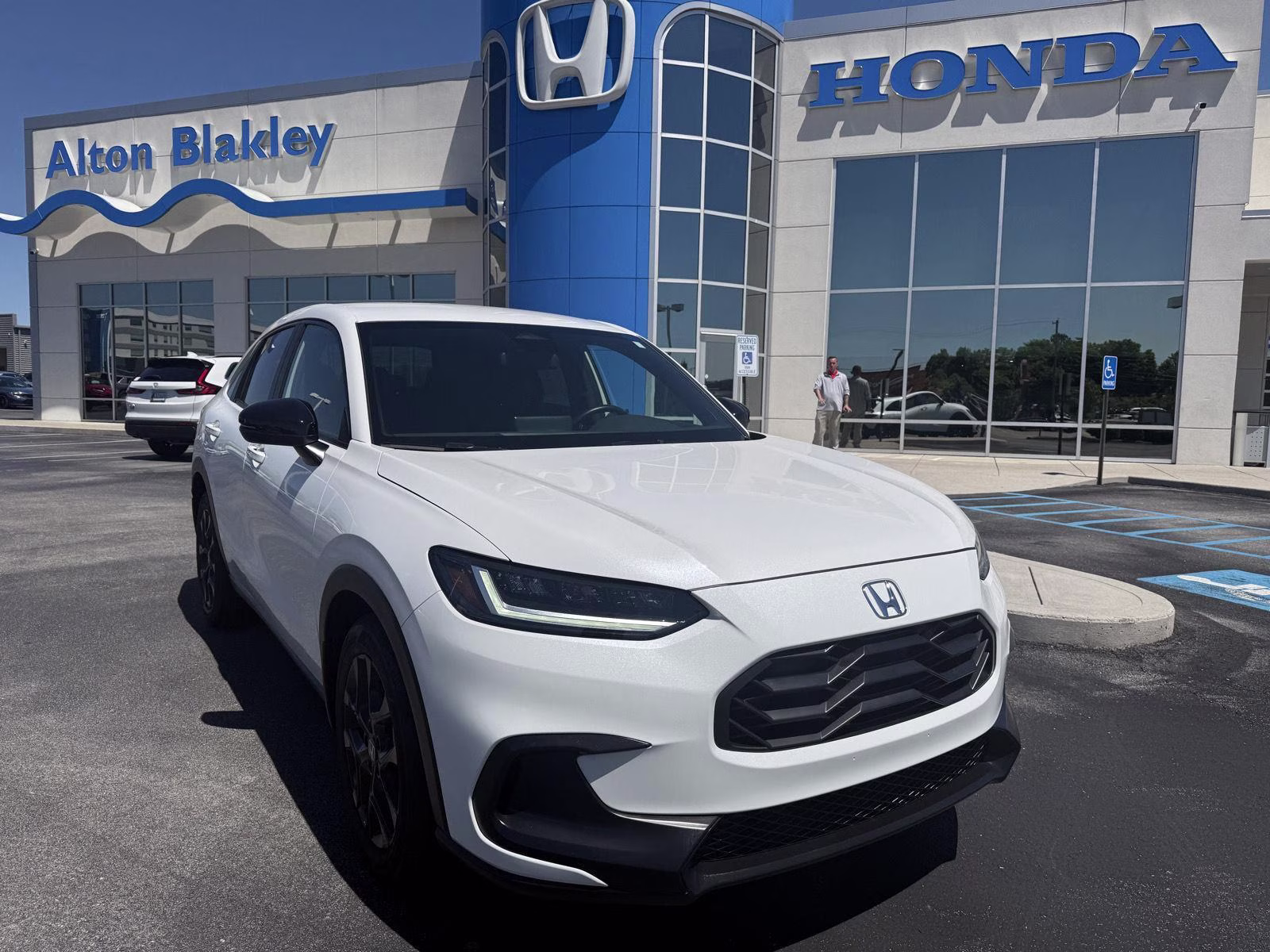 2025 Platinum White Pearl Honda HR-V Sport AWD SUV