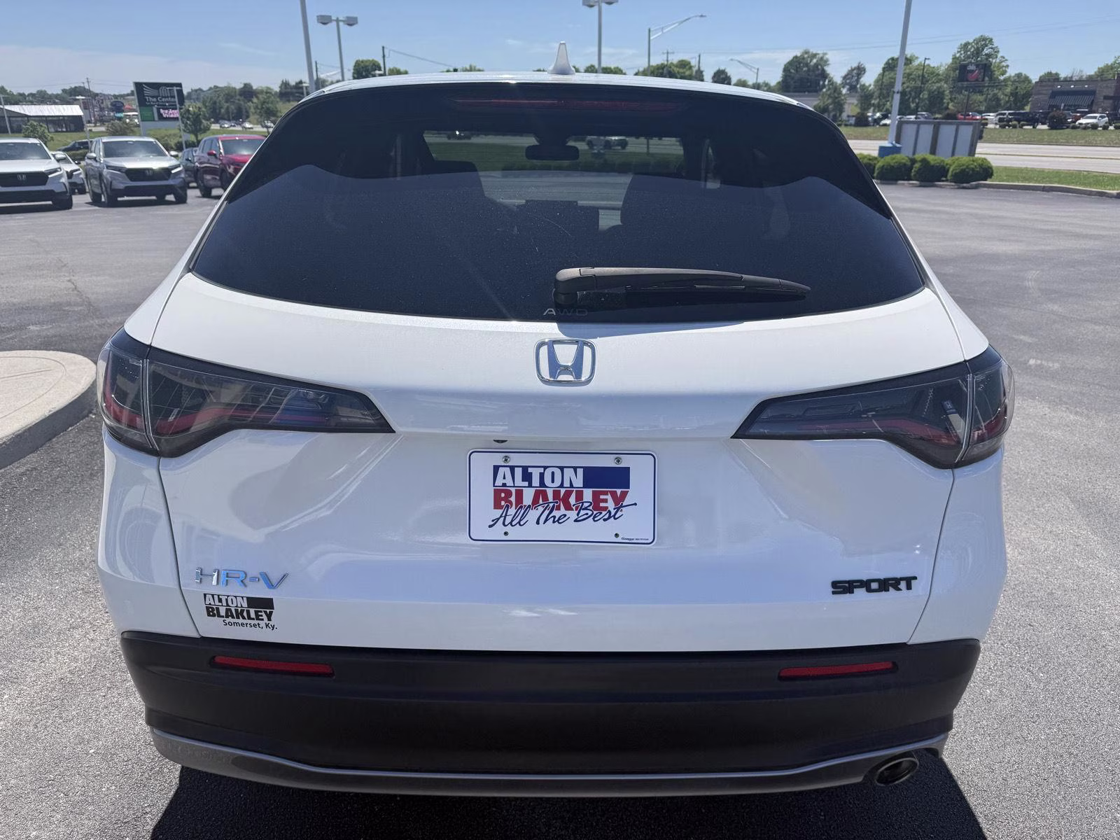 2025 Platinum White Pearl Honda HR-V Sport AWD SUV