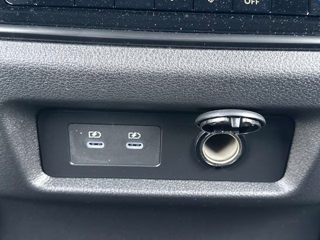 2025 Aspen White Tricoat/Super Black Nissan Armada PRO-4X 4X4 SUV