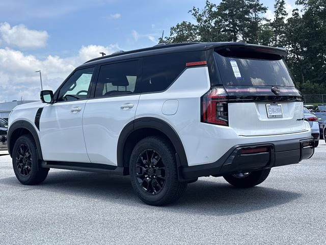 2025 Aspen White Tricoat/Super Black Nissan Armada PRO-4X 4X4 SUV