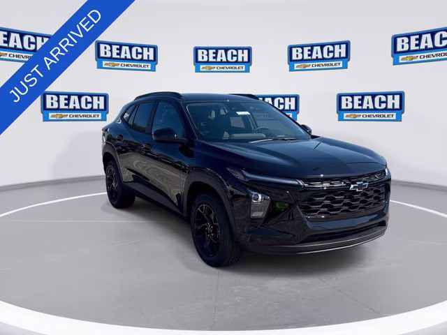 2026 Mosaic Black Metallic Chevrolet Trax LT FWD SUV