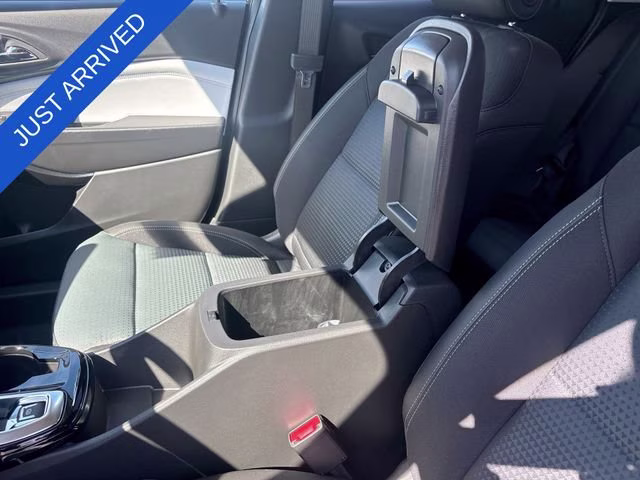 2026 Mosaic Black Metallic Chevrolet Trax LT FWD SUV