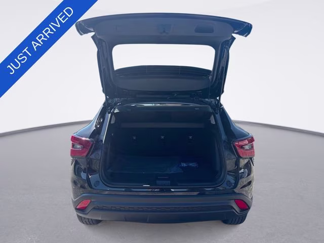 2026 Mosaic Black Metallic Chevrolet Trax LT FWD SUV