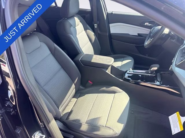 2026 Mosaic Black Metallic Chevrolet Trax LT FWD SUV
