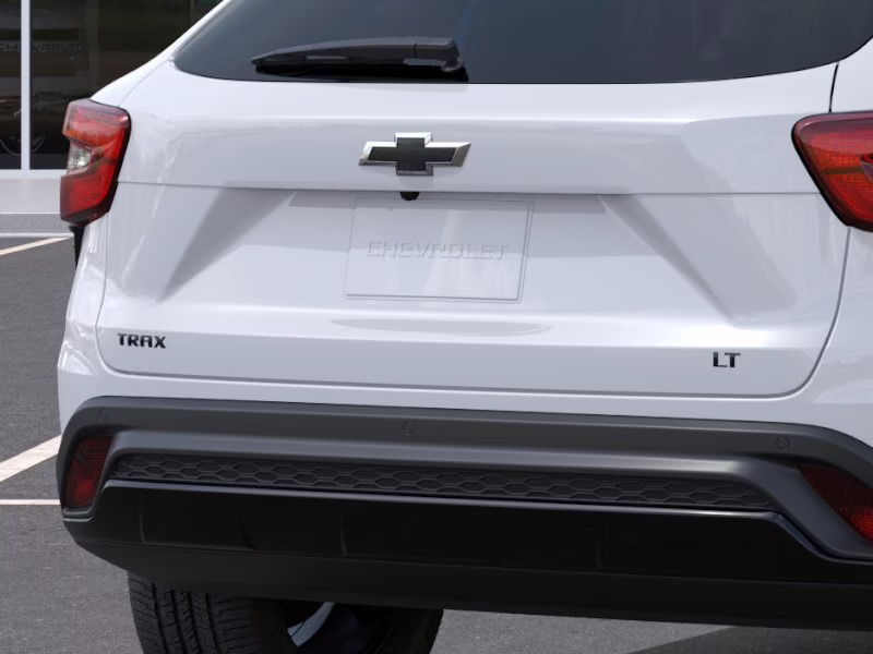 2026 Summit White Chevrolet Trax LT FWD SUV