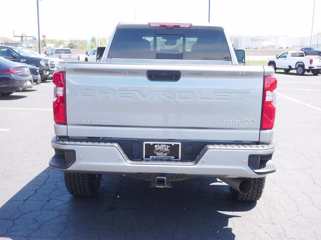 2024 Sterling Gray Metallic Chevrolet Silverado 3500HD High Country 4X4 Truck