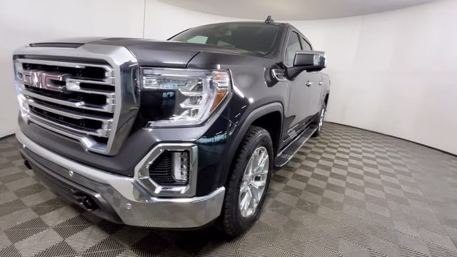 2020 Carbon Black Metallic GMC Sierra 1500 SLT 4X4 Truck