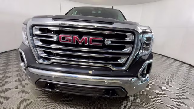 2020 Carbon Black Metallic GMC Sierra 1500 SLT 4X4 Truck