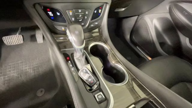 2020 Chili Red Metallic Buick Envision Essence AWD SUV