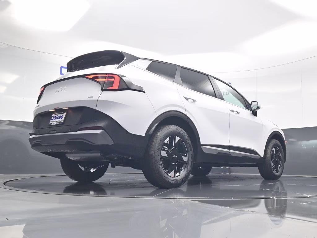 2026 Glacial White Pearl Kia Sportage LX AWD SUV