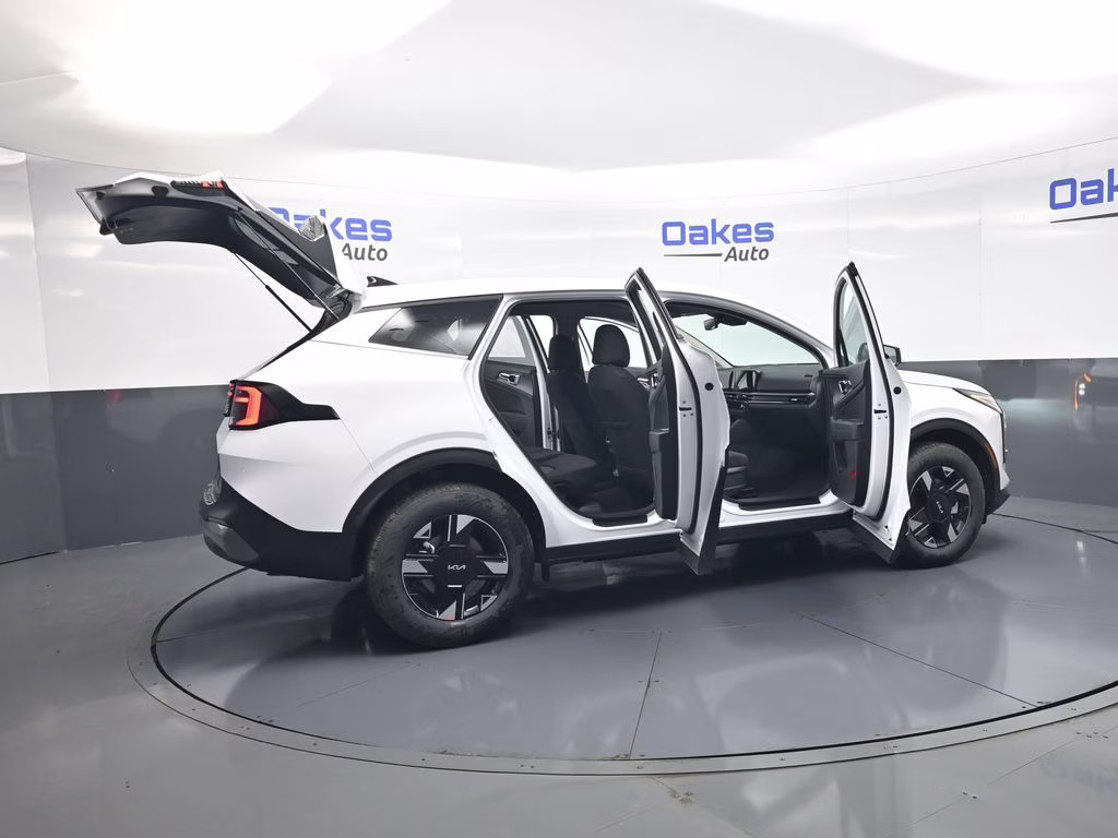 2026 Glacial White Pearl Kia Sportage LX AWD SUV