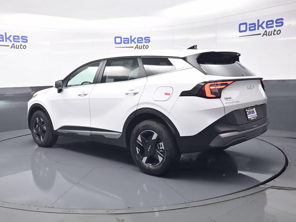 2026 Glacial White Pearl Kia Sportage LX AWD SUV