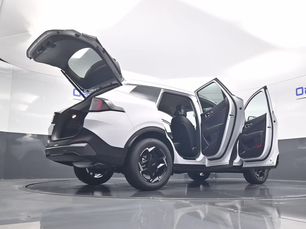 2026 Glacial White Pearl Kia Sportage EX AWD SUV