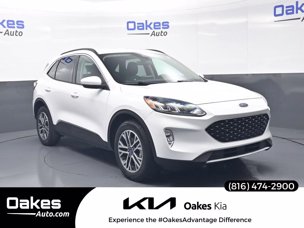 2020 Oxford White Ford Escape SEL AWD SUV