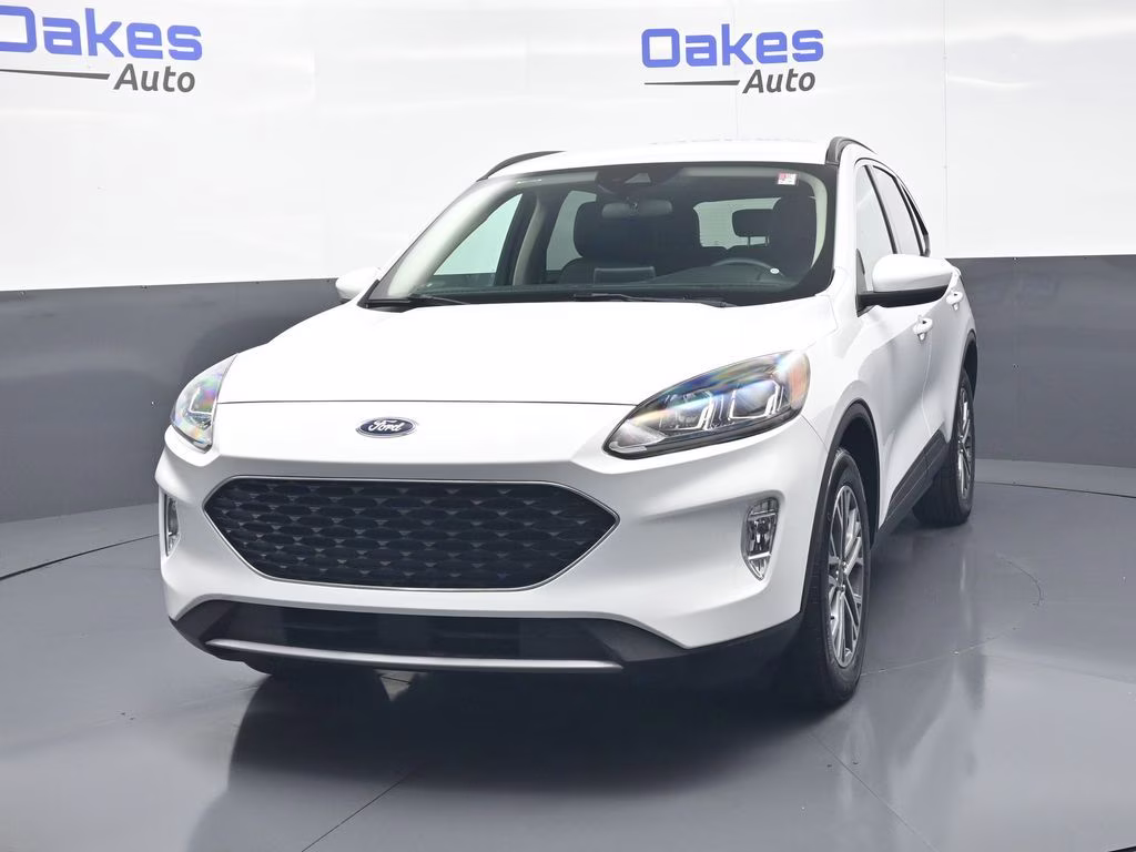 2020 Oxford White Ford Escape SEL AWD SUV