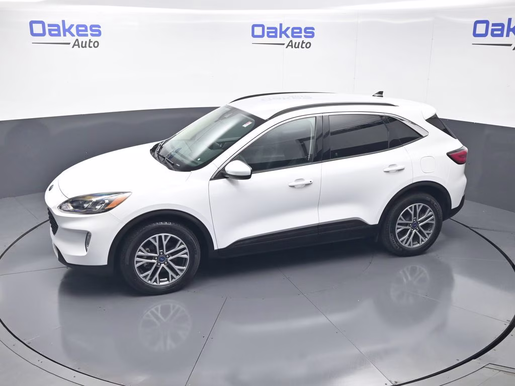 2020 Oxford White Ford Escape SEL AWD SUV
