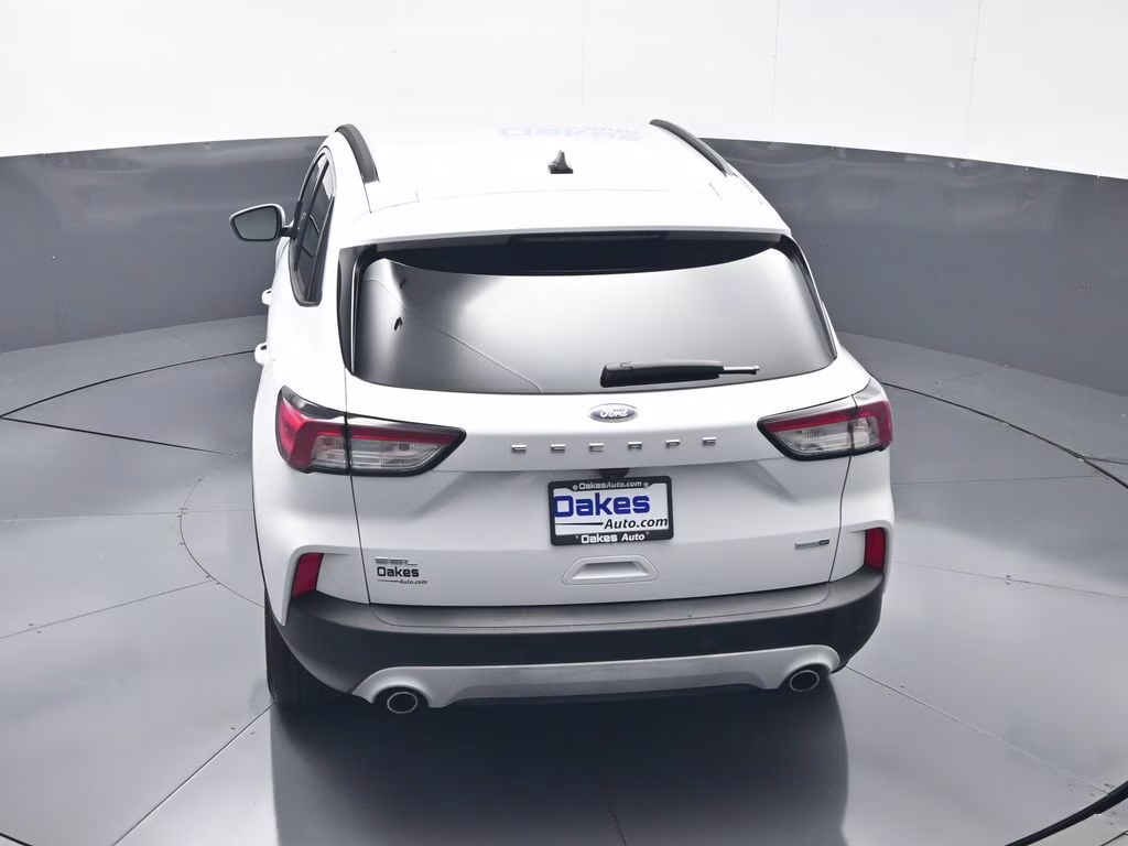 2020 Oxford White Ford Escape SEL AWD SUV