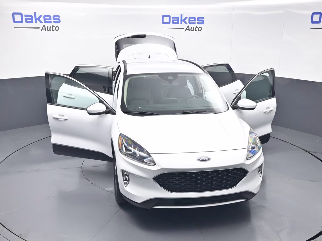 2020 Oxford White Ford Escape SEL AWD SUV