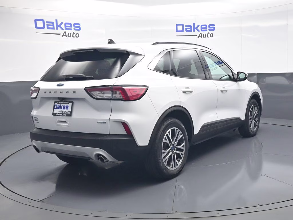 2020 Oxford White Ford Escape SEL AWD SUV