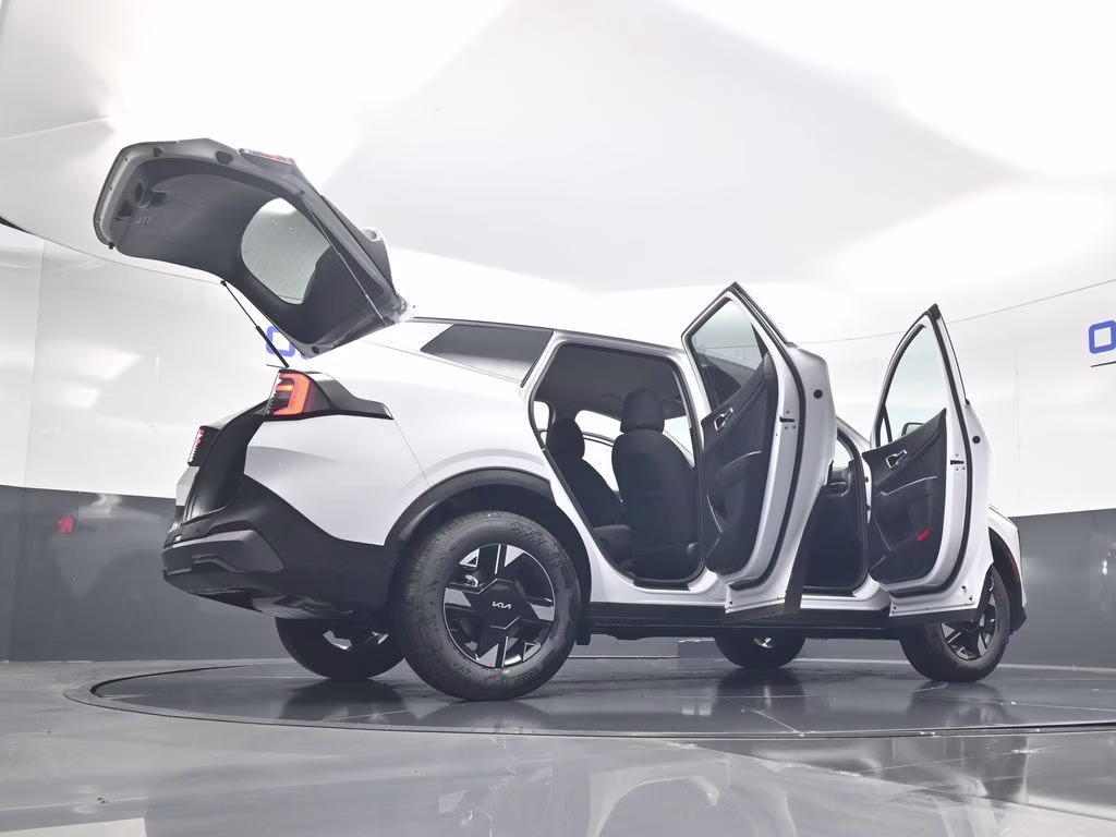 2026 Glacial White Pearl Kia Sportage LX AWD SUV