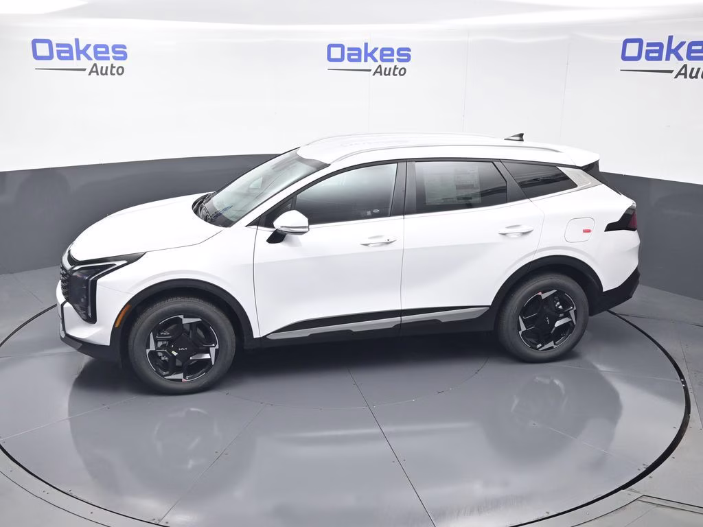 2026 Glacial White Pearl Kia Sportage EX AWD SUV
