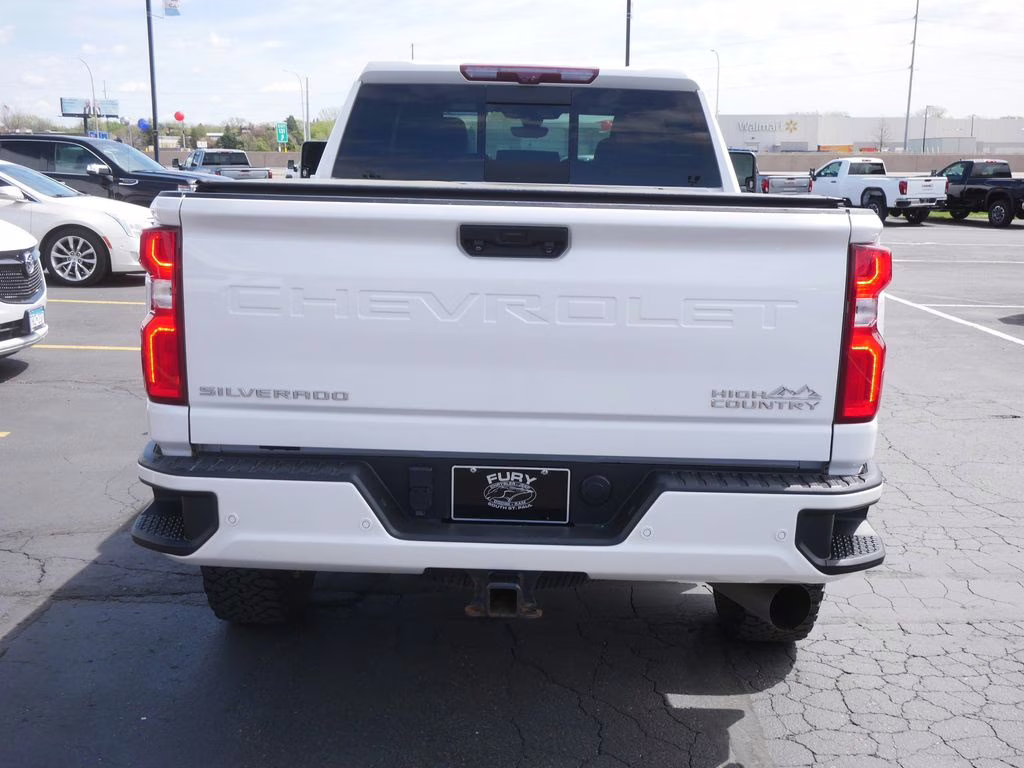 2022 Iridescent Pearl Tricoat Chevrolet Silverado 3500HD High Country 4X4 Truck
