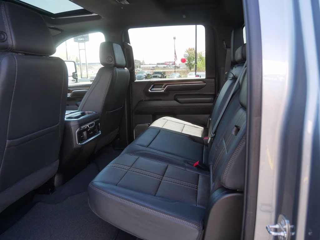 2024 Sterling Gray Metallic Chevrolet Silverado 3500HD High Country 4X4 Truck