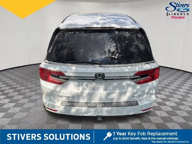 2024 Platinum White Pearl Honda Odyssey Elite FWD Van