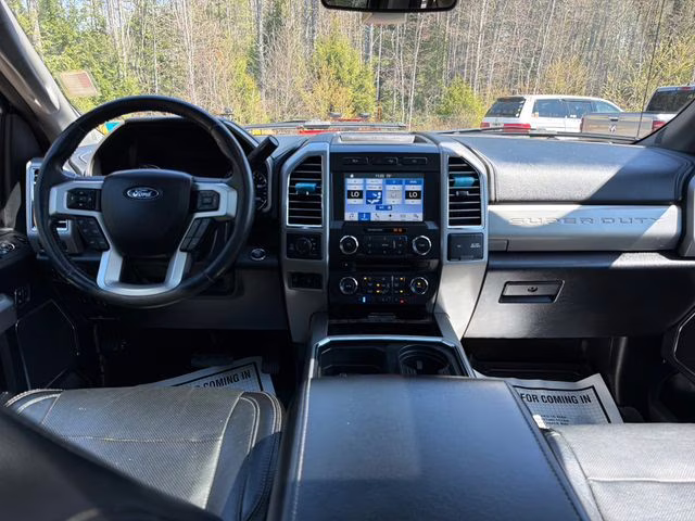 2017 Blue Ford Super Duty F-350 SRW Lariat 4X4 Truck