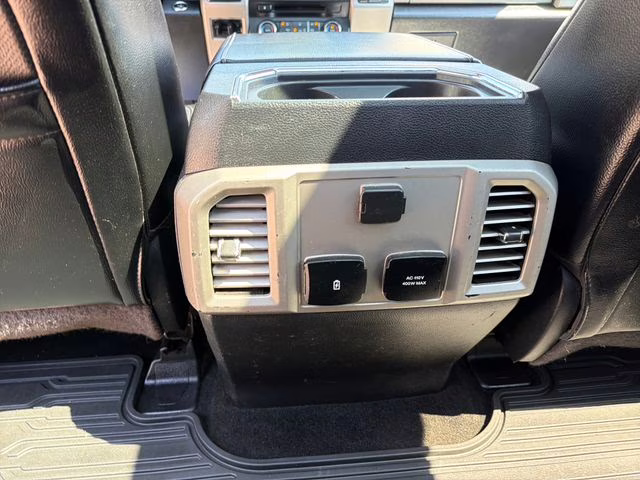 2017 Blue Ford Super Duty F-350 SRW Lariat 4X4 Truck