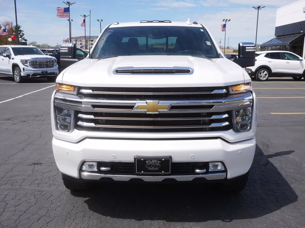 2022 Iridescent Pearl Tricoat Chevrolet Silverado 3500HD High Country 4X4 Truck