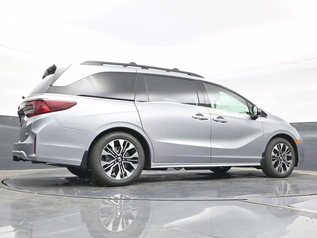 2026 Solar Silver Metallic Honda Odyssey Elite FWD Van