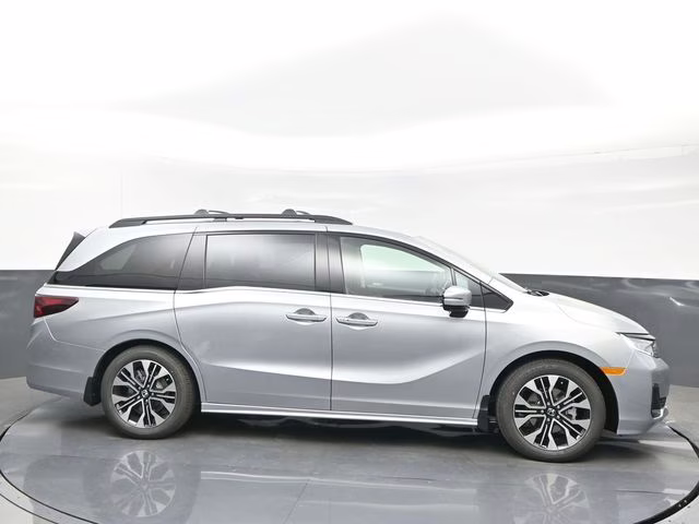 2026 Solar Silver Metallic Honda Odyssey Elite FWD Van