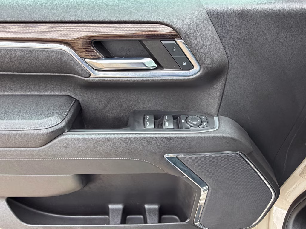 2023 Sand Dune Metallic Chevrolet Silverado LT Trail Boss 4X4 Truck