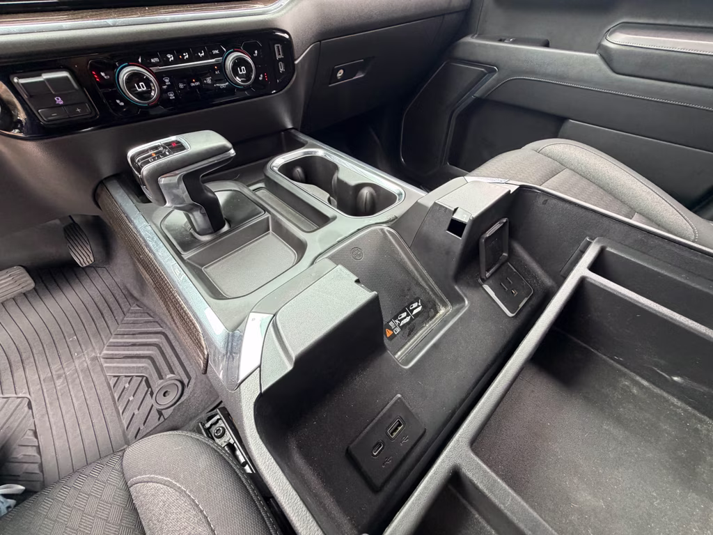 2023 Sand Dune Metallic Chevrolet Silverado LT Trail Boss 4X4 Truck