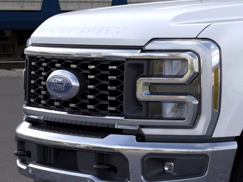 2026 Star White Metallic Tri-Coat Ford Super Duty F-350 DRW King Ranch 4X4 Truck