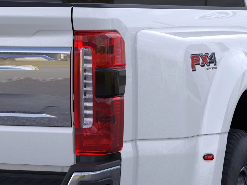 2026 Star White Metallic Tri-Coat Ford Super Duty F-350 DRW King Ranch 4X4 Truck