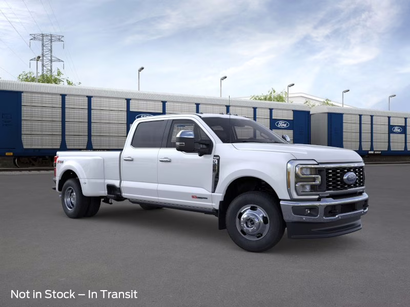 2026 Star White Metallic Tri-Coat Ford Super Duty F-350 DRW King Ranch 4X4 Truck